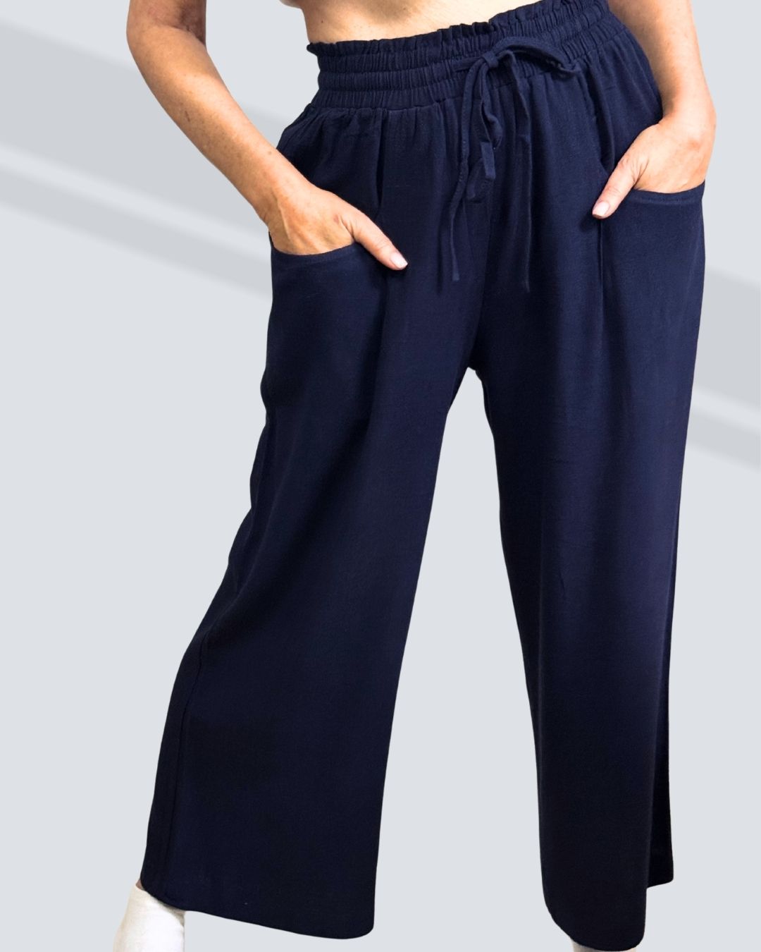blue wide pants PRETTY GIRL LINEN BLEND PANT- NAVY - Image 1