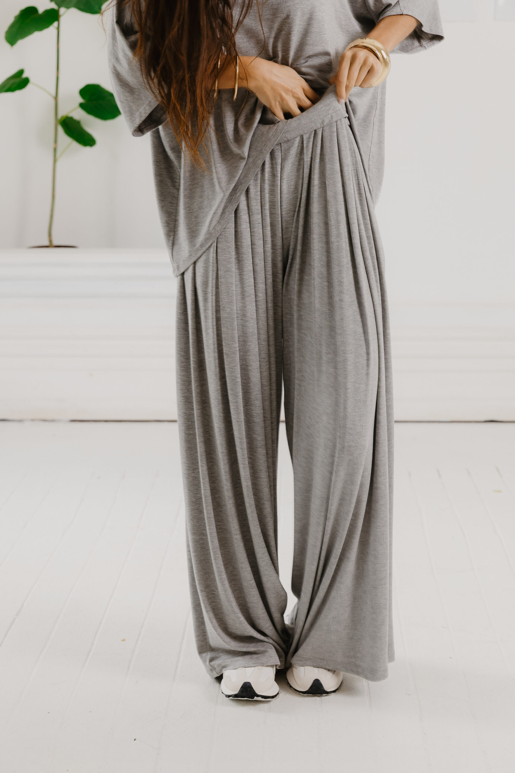 069A3554 GIA WIDE LEG PANTS - NAVY - Image 1